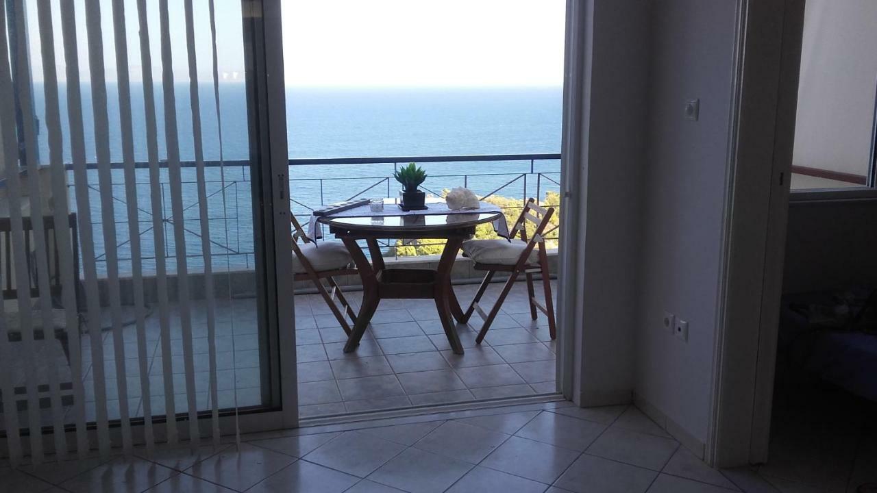 Sea And Sky Infinity Blue Apartment Гитио Екстериор снимка