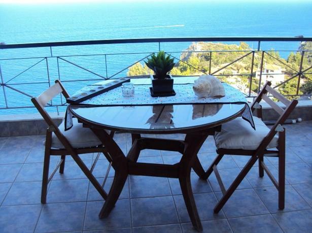 Sea And Sky Infinity Blue Apartment Гитио Екстериор снимка